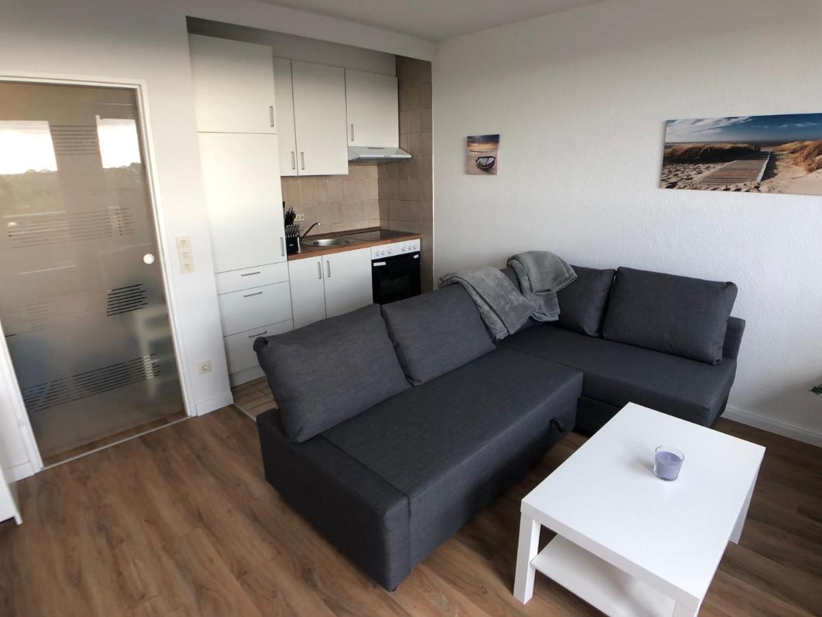 Nur 50M Zum Yachthafen Und 100M Zum Strand Kiel Exterior photo